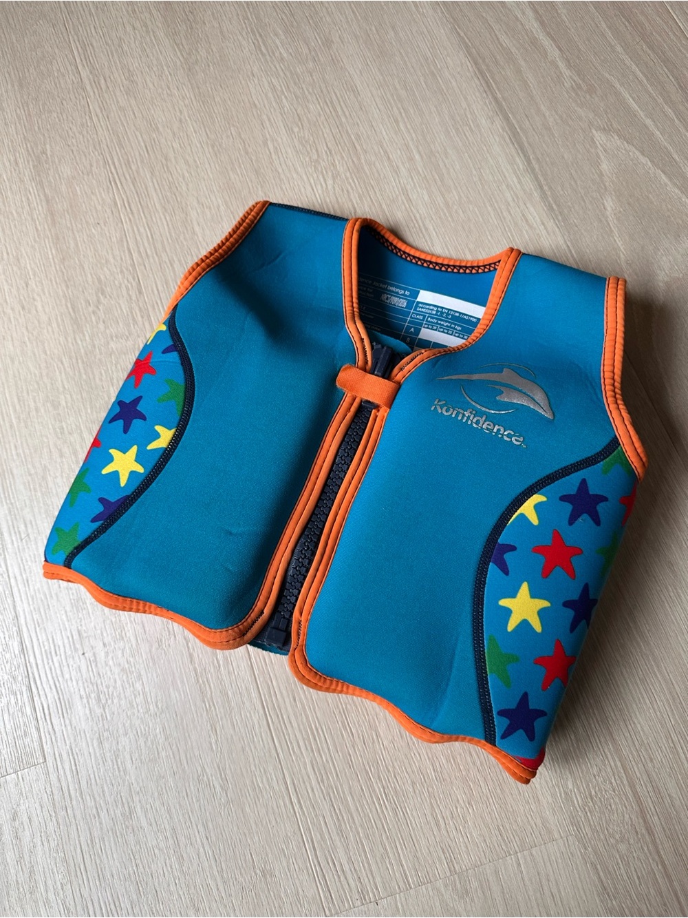 Konfidence Kids (6-7) Adjustable Swim Vest in Blue and Orange